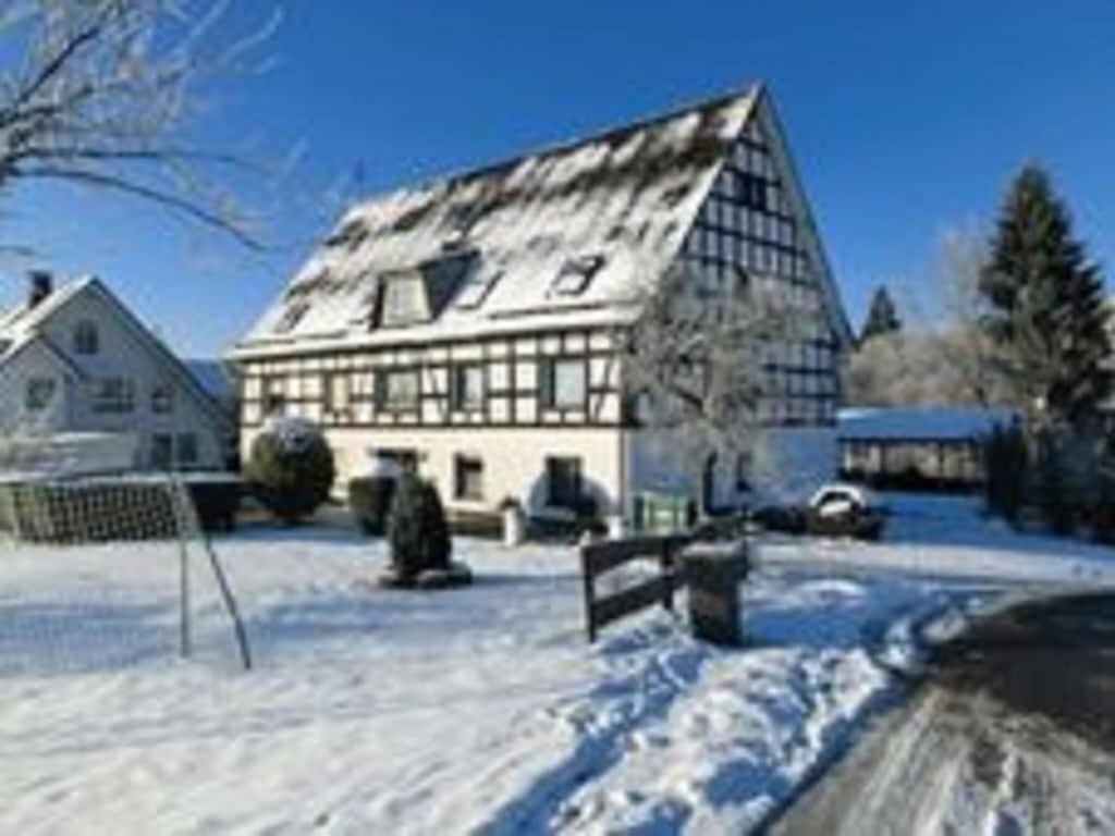 Flat With Private Pool In Sauerland Apartment อัทเทินดอร์น ภายนอก รูปภาพ